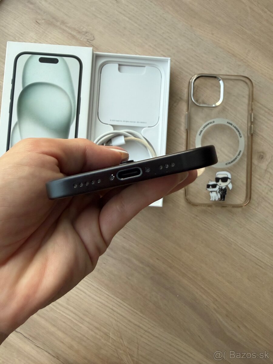 Apple IPhone 15 128 GB Čierny