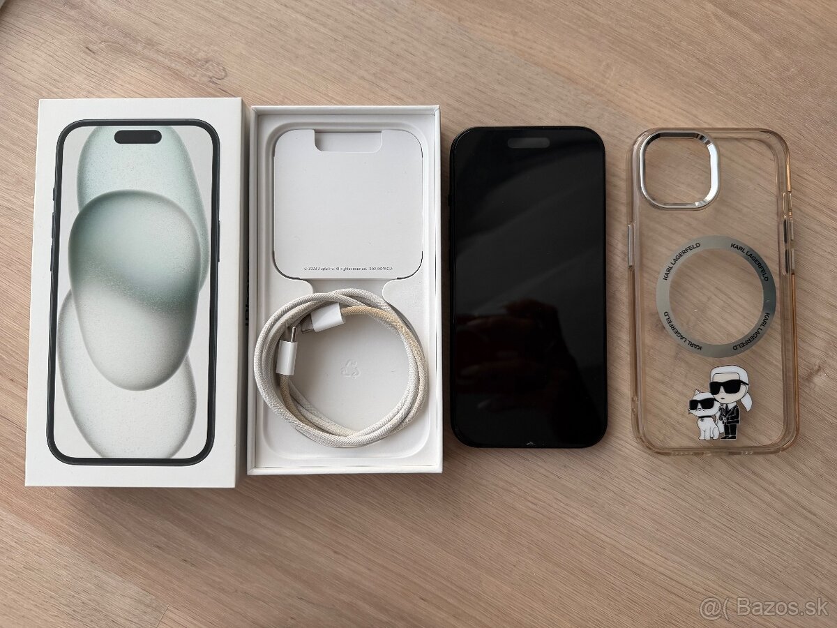 Apple IPhone 15 128 GB Čierny