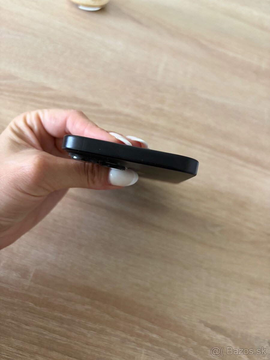 Predám Iphone 15 128GB BLACK v top stave