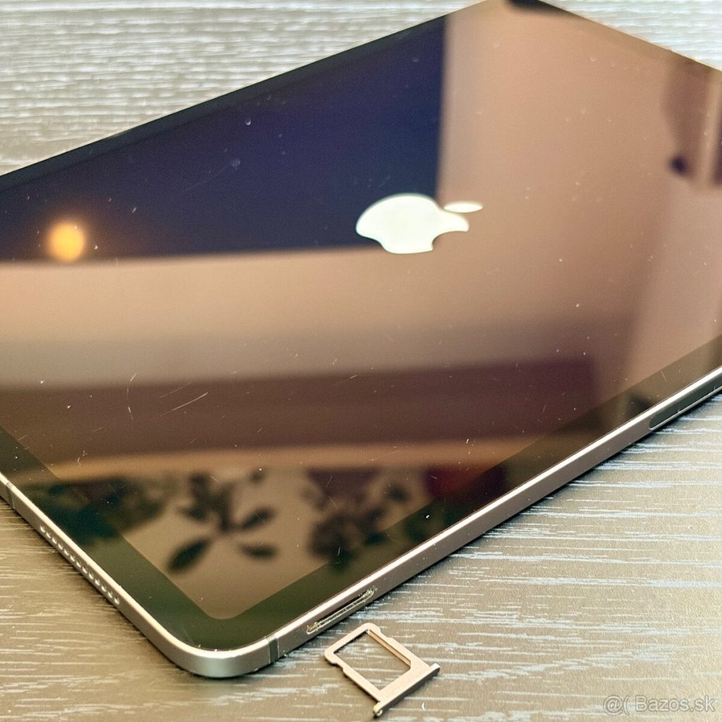 Apple iPad Pro 11” 64 GB Wi-Fi + Cellular (SIM)