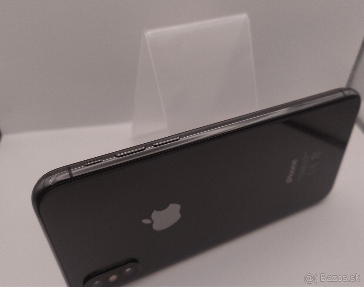 iphone xs 64GB čierny batéria 100 %