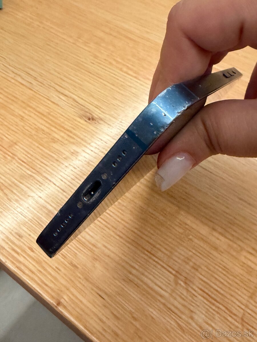 iPhone 13 256gb modrý