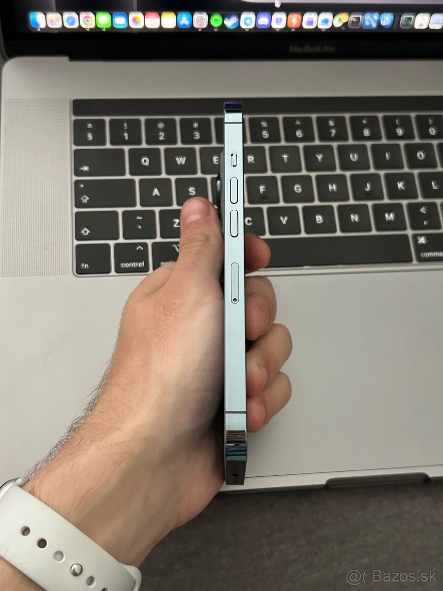 Apple iPhone 13 Pro 1TB Sierra Blue