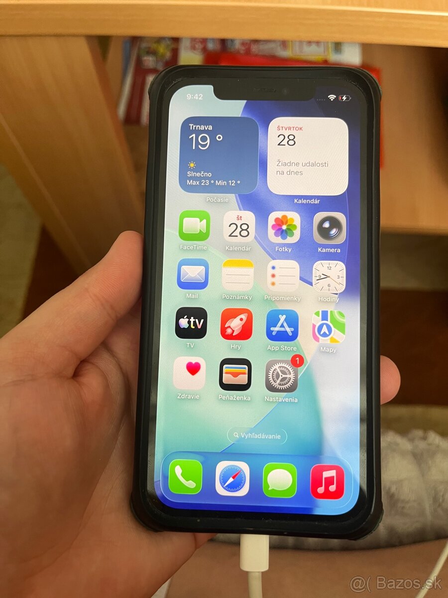 iPhone 12