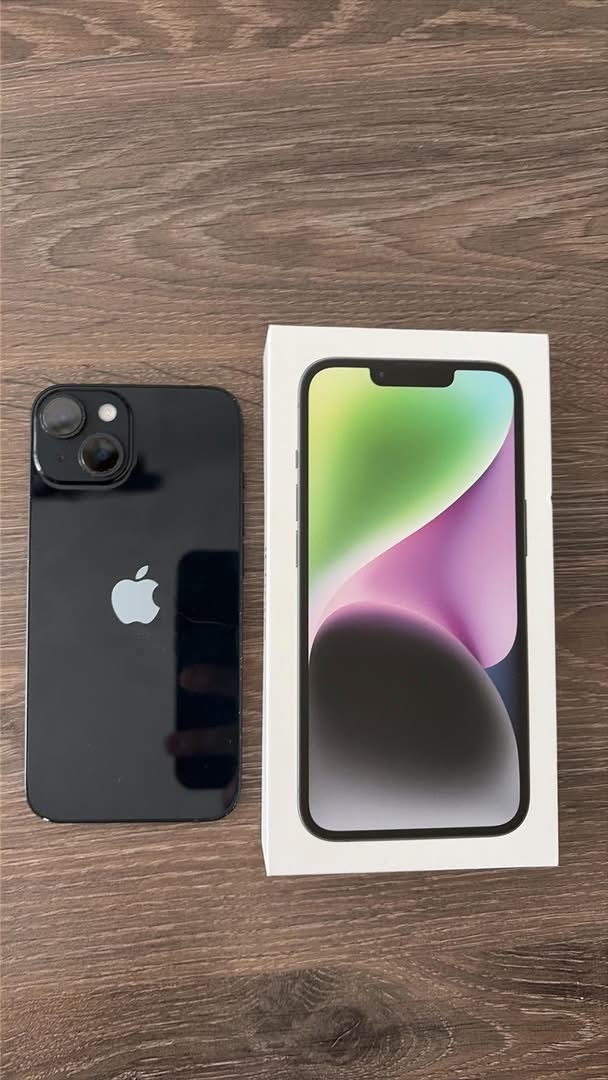 Predám iPhone 14 Midnight 128GB.