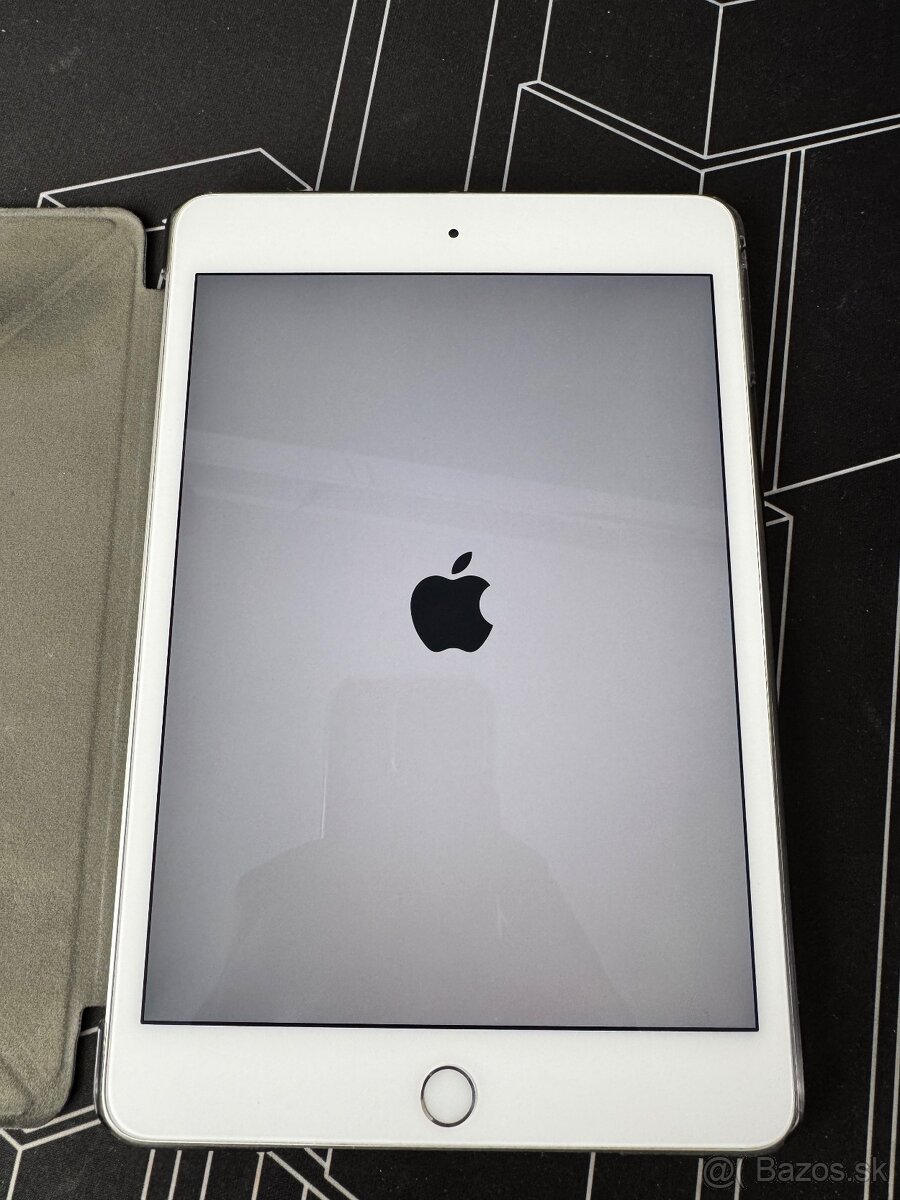 apple ipad mini 5 64GB