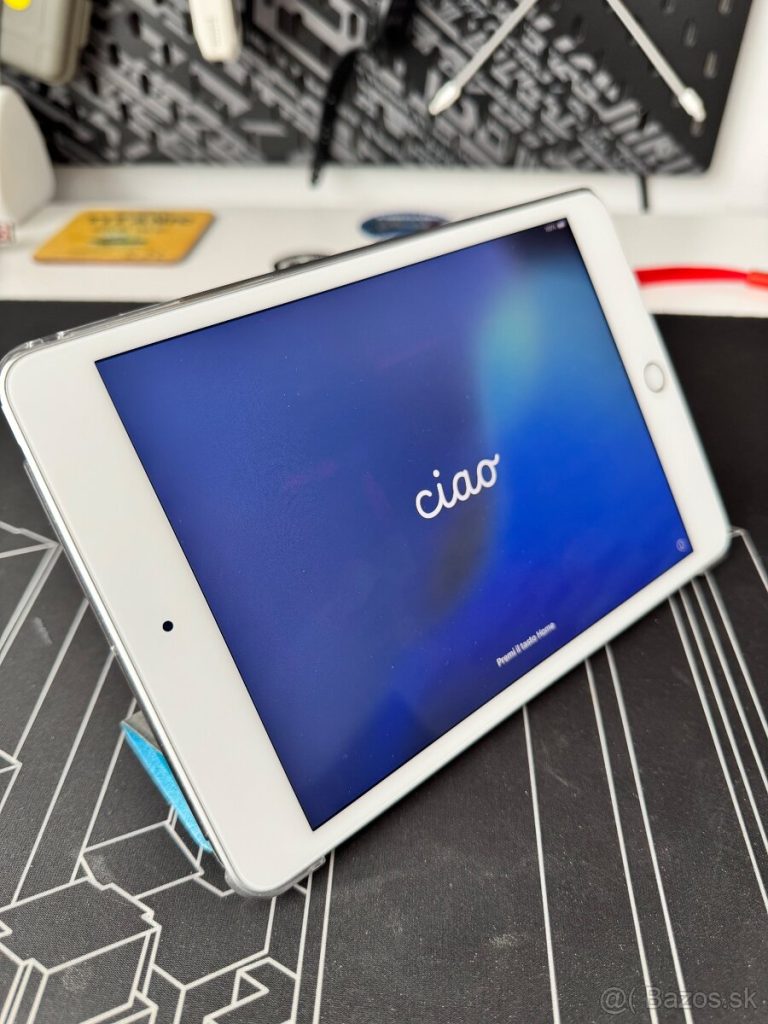 apple ipad mini 5 64GB