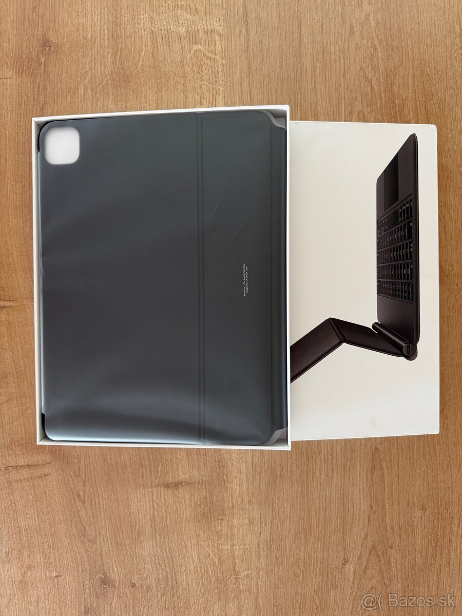 Apple Magic Keyboard 11”