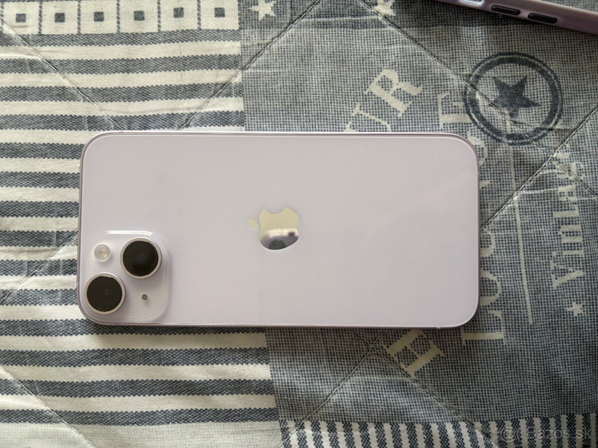 Predám iPhone 14