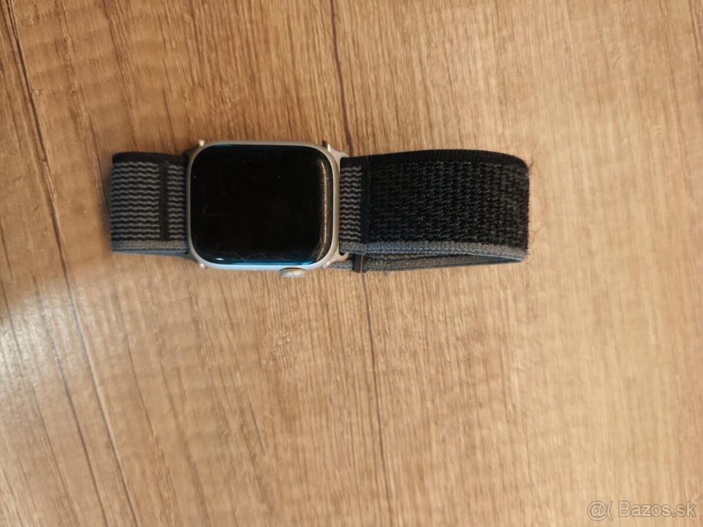 Apole Watch