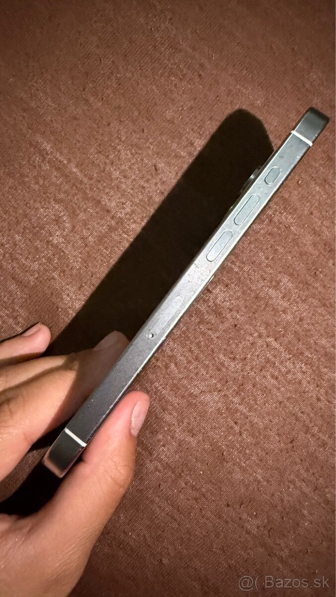 Predám iPhone 15 Pro