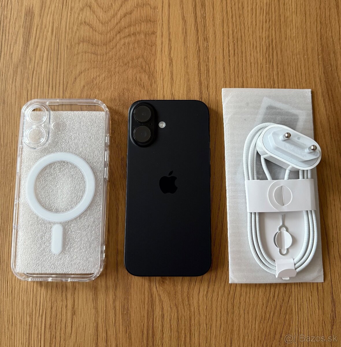 iPhone 16 128 gb Black v záruke + príslušenstvo