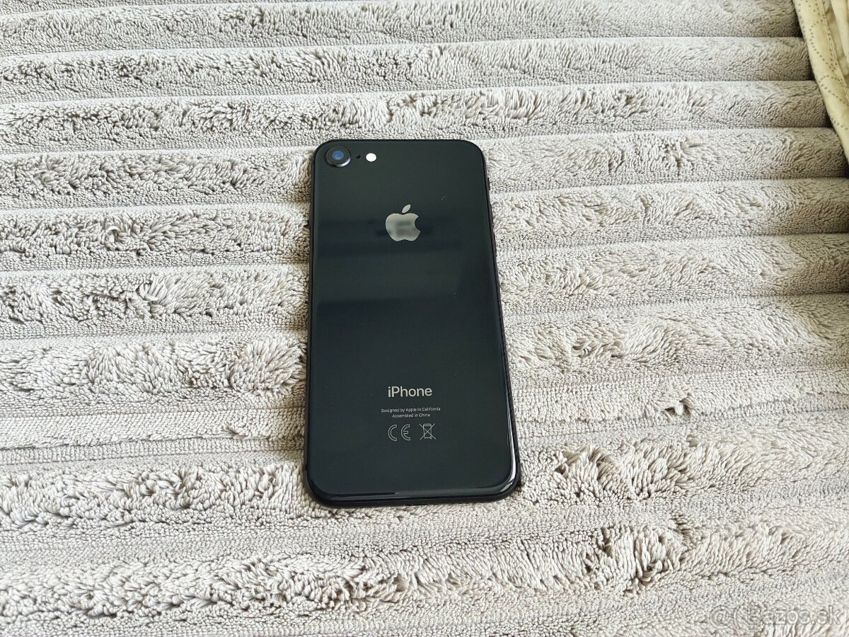 📱 iPhone 8 64GB Space Gray – ako nový, bez škrabancov