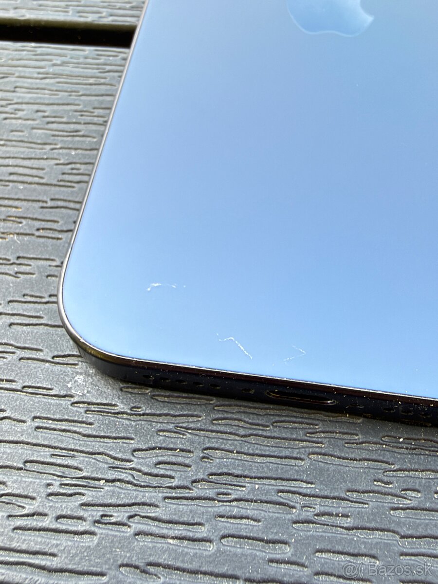 Predám iPhone 15 pro Modrý 128 GB