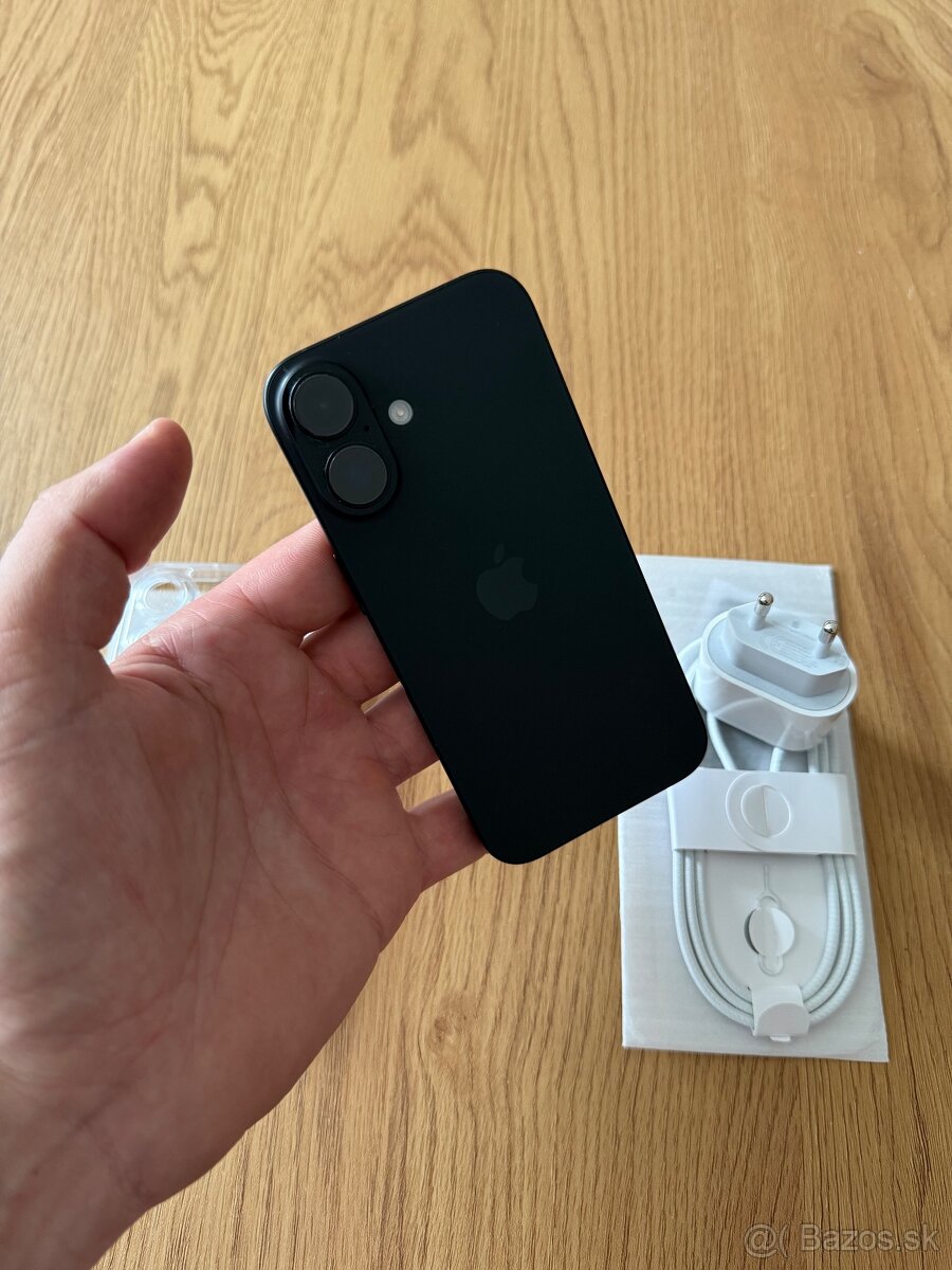 iPhone 16 128 gb Black v záruke + príslušenstvo