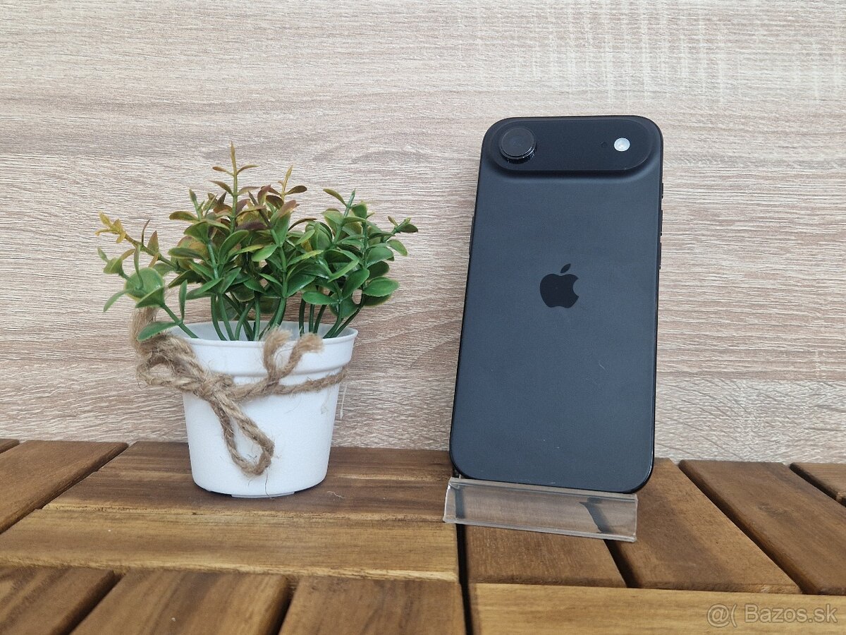 Apple iPhone 15 128GB Black