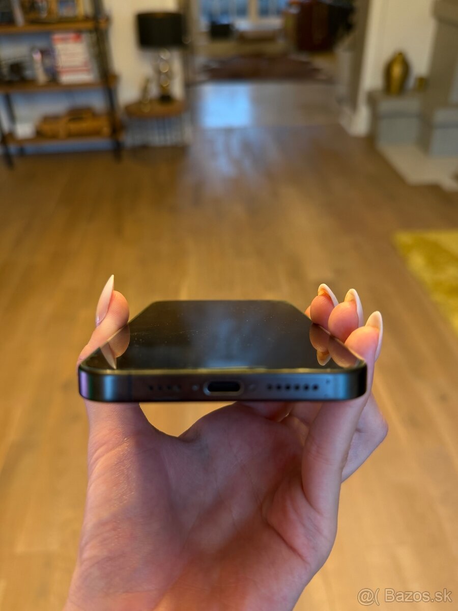 iPhone 15 Pro Max 512GB