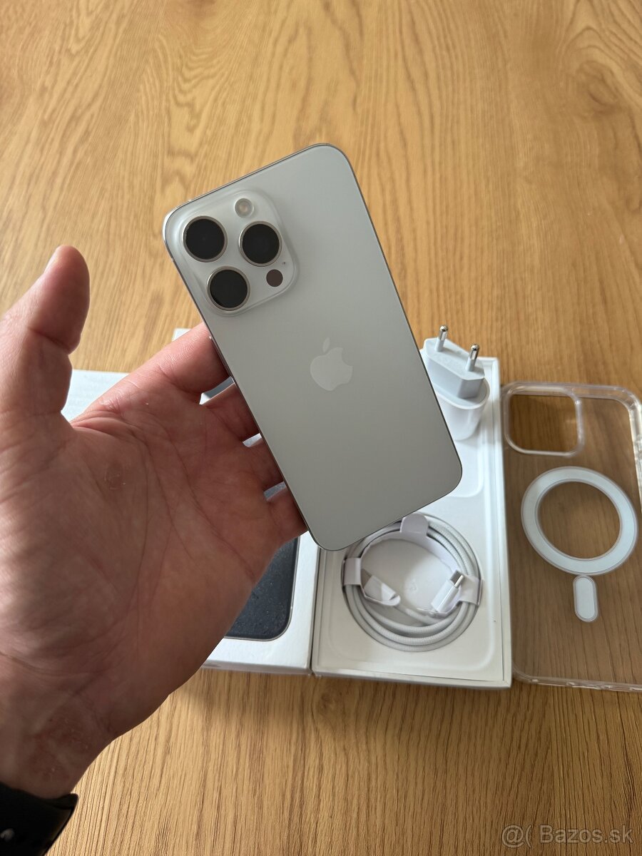 iPhone 15 Pro Max 256 gb White Titanium v záruke