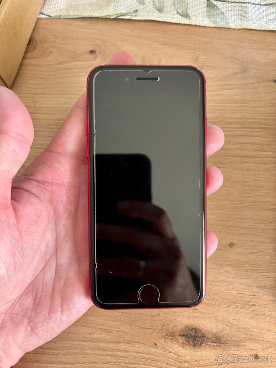 iPhone SE gen2 2020