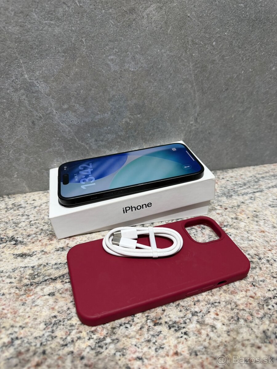 Apple iPhone 15 128gb Black 87% batérie