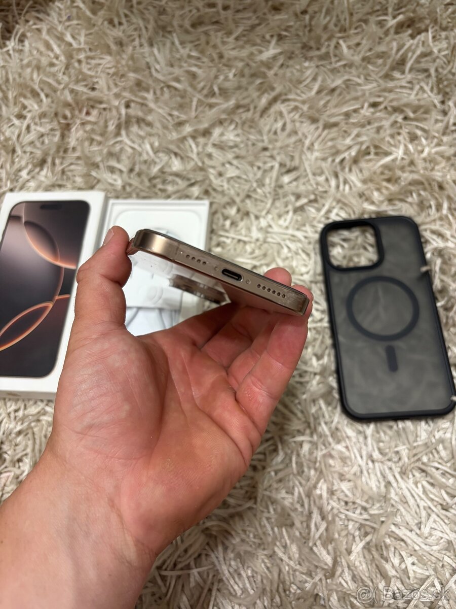 Apple iPhone 16 Pro Max 256gb Dezert Titan záruka