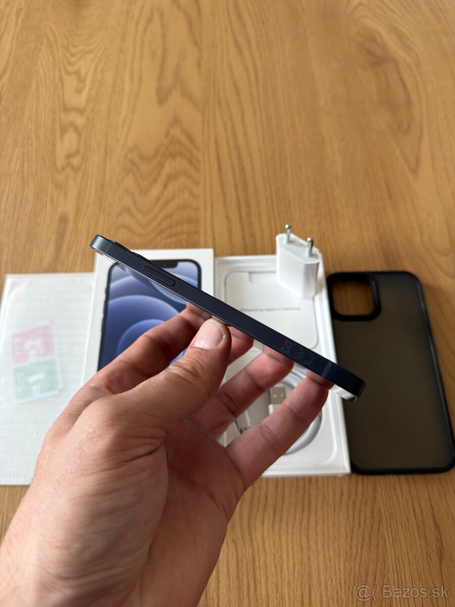 iPhone 12 64 gb Black – komplet príslušenstvo , záruka