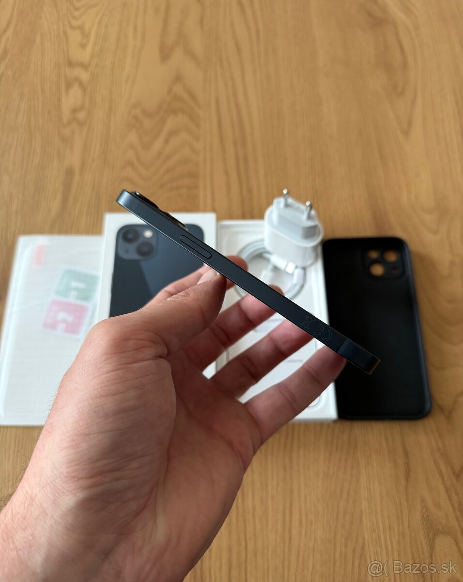iPhone 13 128 gb Midnight – komplet príslušenstvo, zaruka