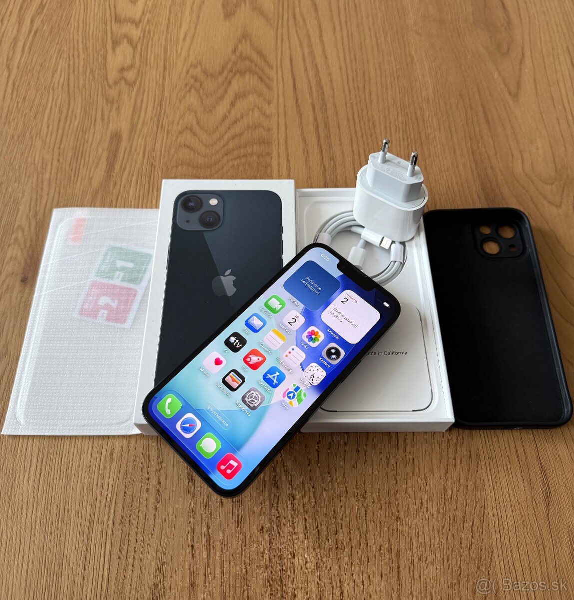 iPhone 13 128 gb Midnight – komplet príslušenstvo, zaruka