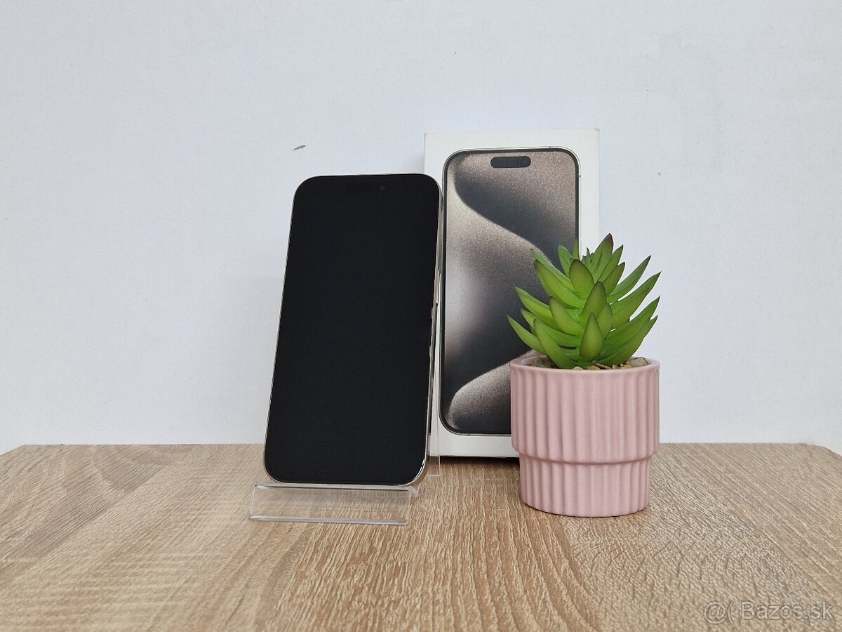 Apple iPhone 15 Pro 256GB Prírodný titán