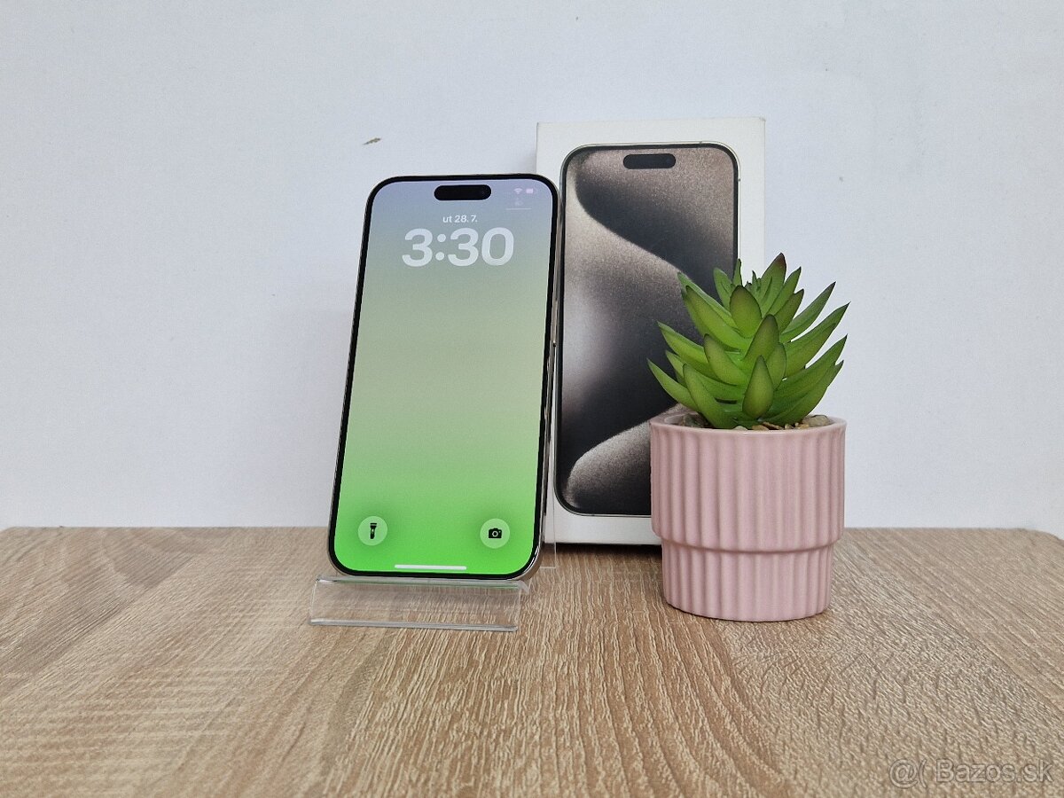 Apple iPhone 15 Pro 256GB Prírodný titán