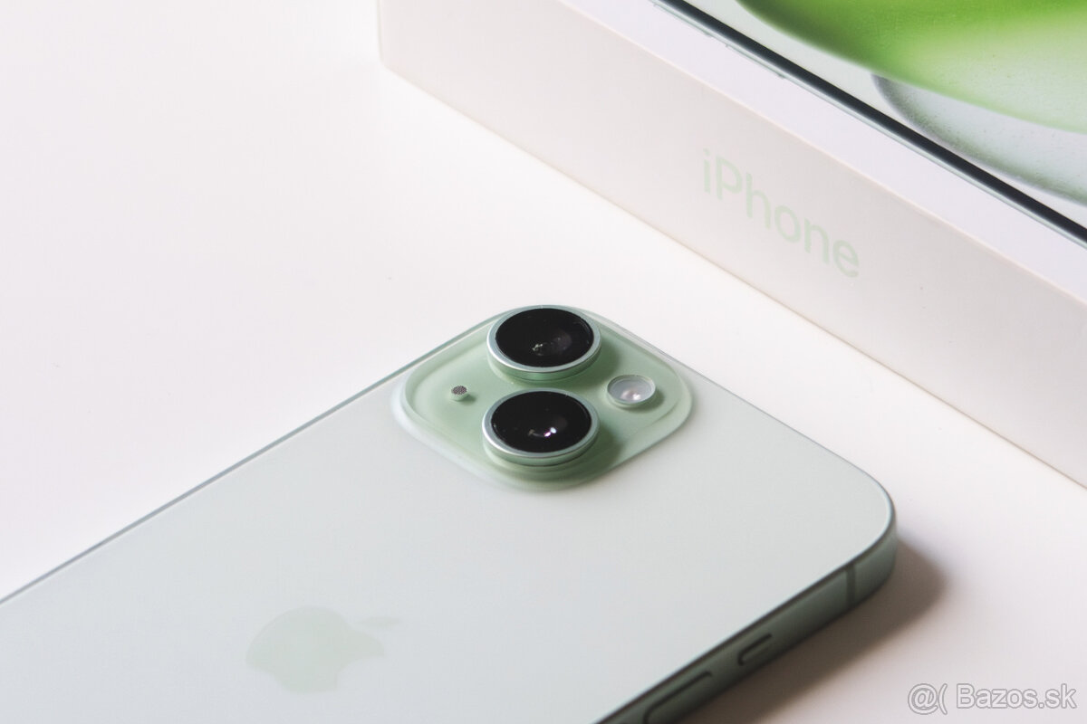Apple iPhone 15 – 128GB – zelený