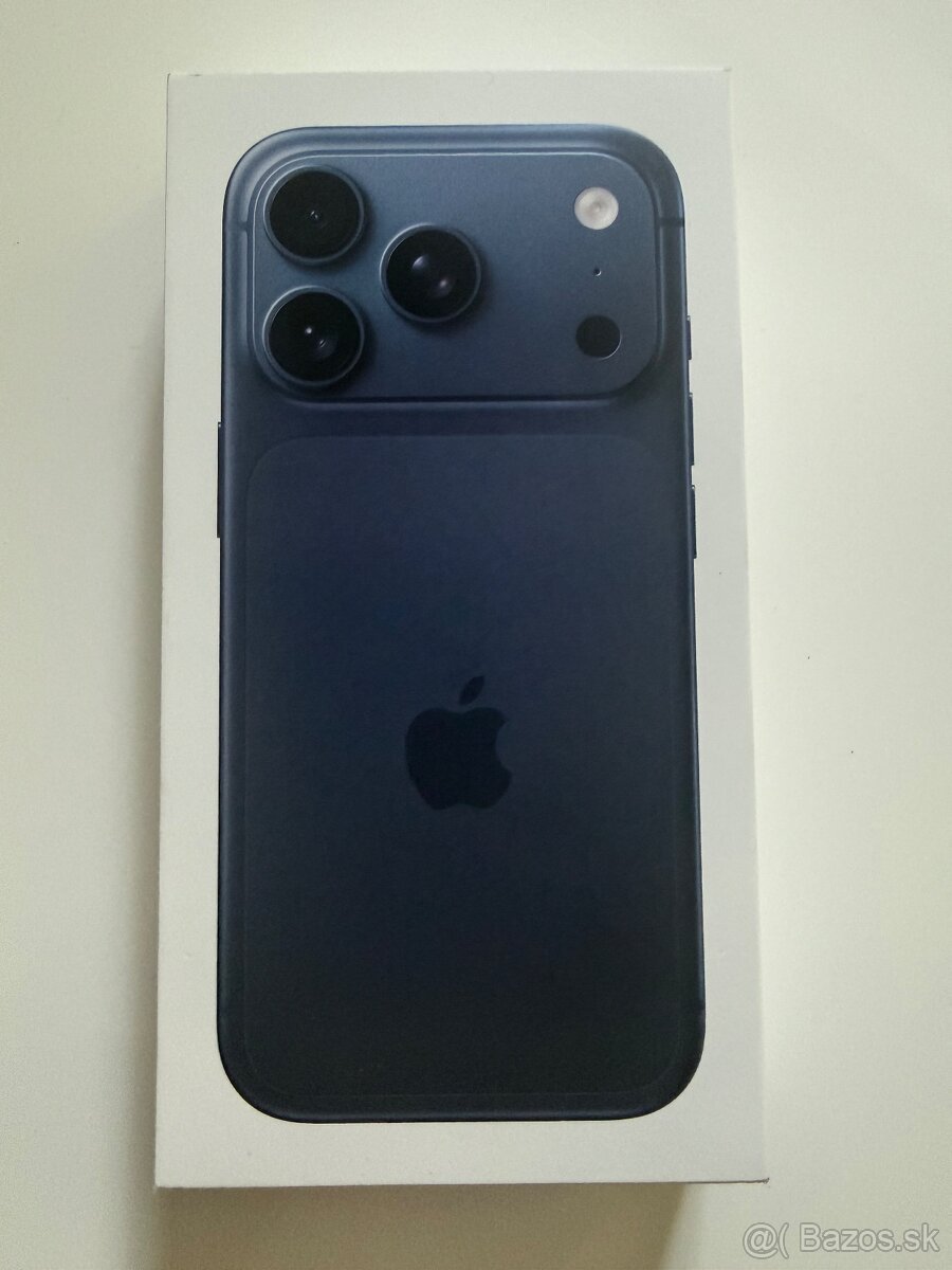 Apple iPhone 17 Pro 256GB Deep Blue