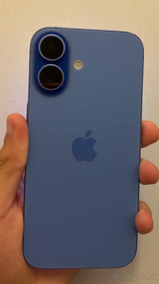 iPhone 16