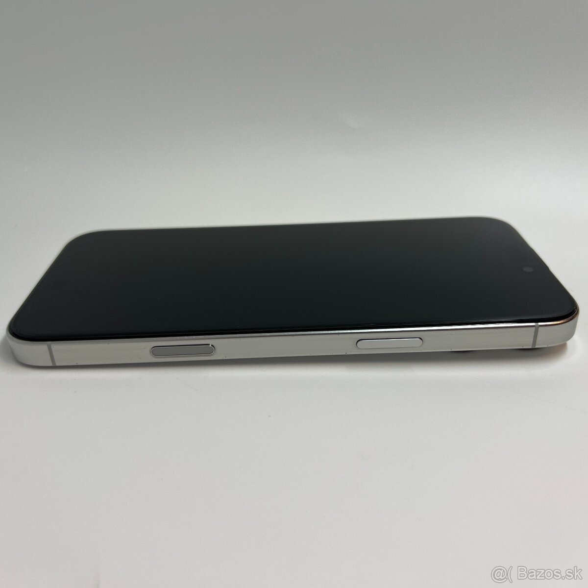 iPhone 16 PRO MAX 256GB WHITE TITANIUM – DOBRÝ STAV – ZÁRUKA