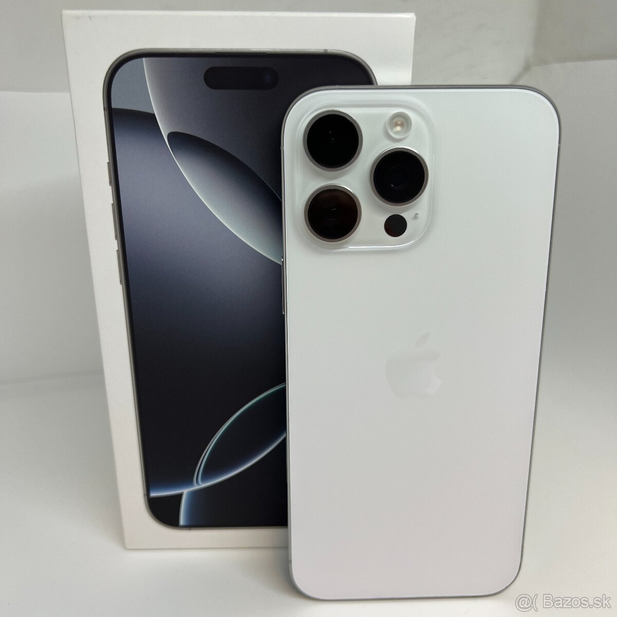 iPhone 16 PRO MAX 256GB WHITE TITANIUM – DOBRÝ STAV – ZÁRUKA