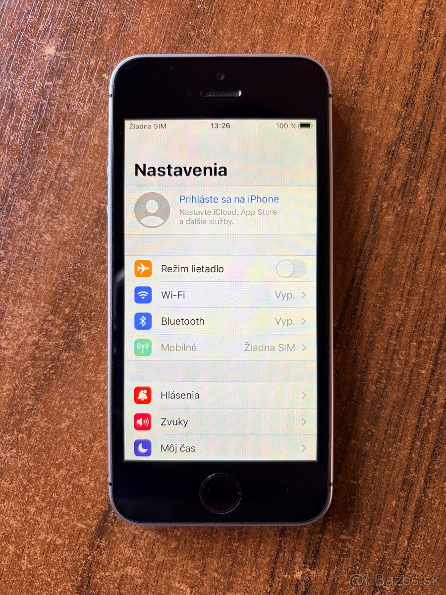 Predám Apple iPhone SE 16GB (1st gen 2016) Space Gray