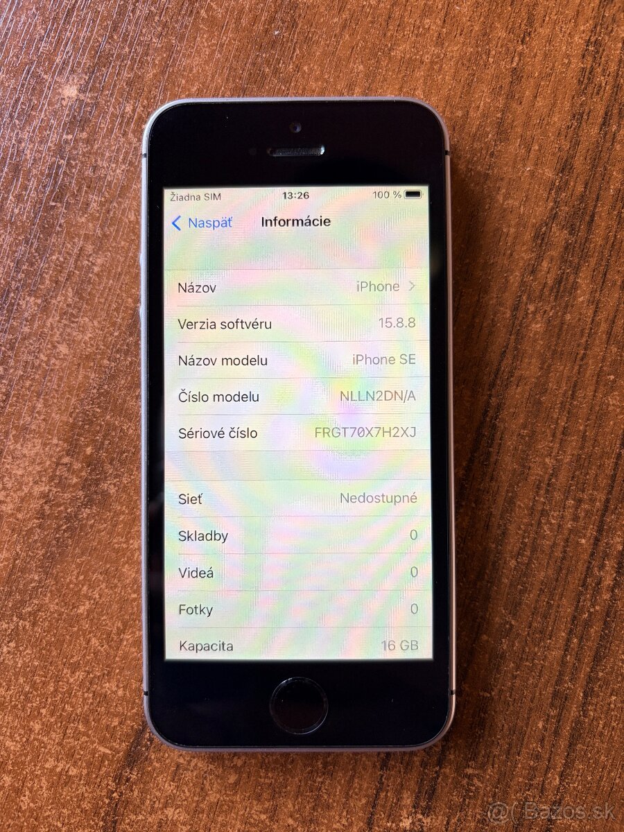 Predám Apple iPhone SE 16GB (1st gen 2016) Space Gray