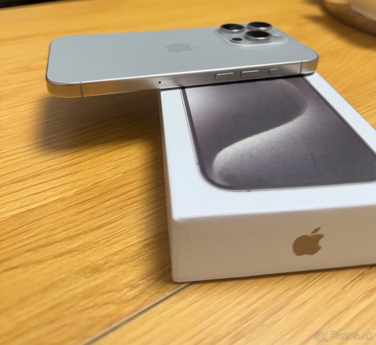 iPhone 15 Pro 512 GB – White Titanium – TOP stav